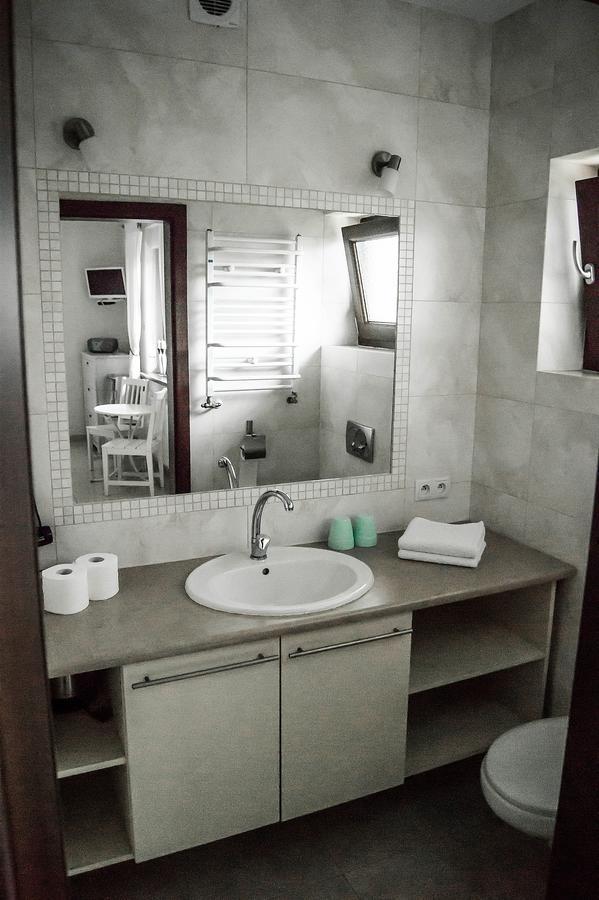 H2O Apartment โปเบียโรโว ภายนอก รูปภาพ