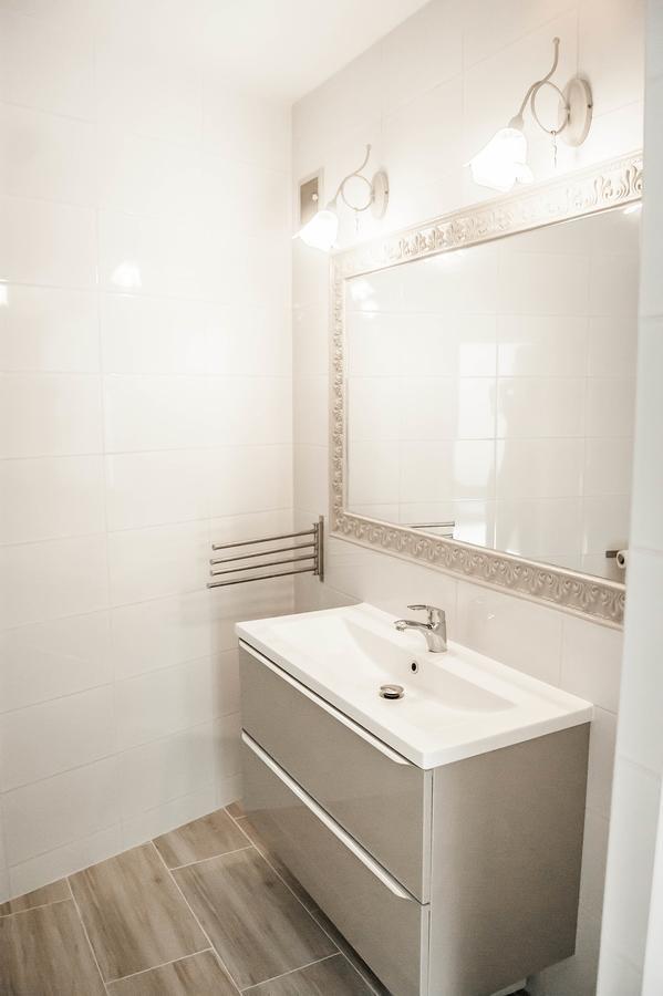 H2O Apartment โปเบียโรโว ภายนอก รูปภาพ